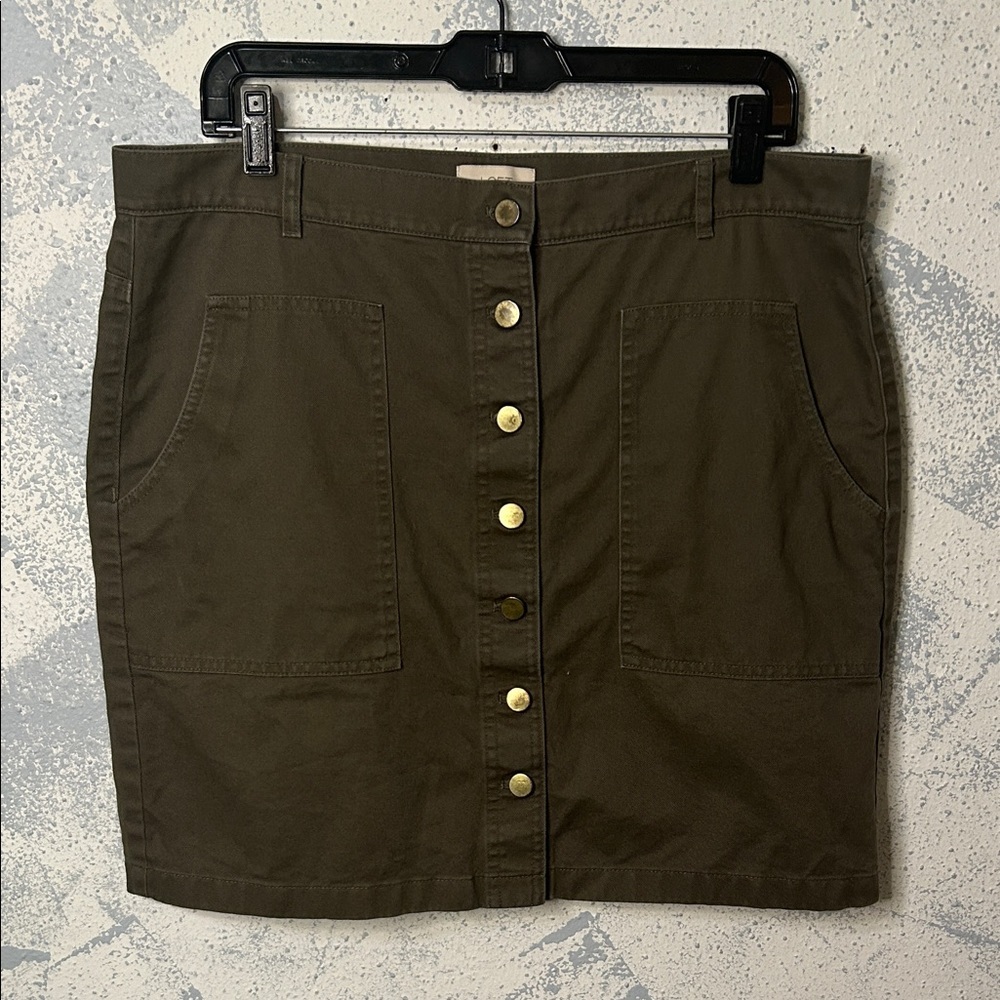 LOFT Olive Green Button-Front Skirt – Size 12 | Structured & Stylish